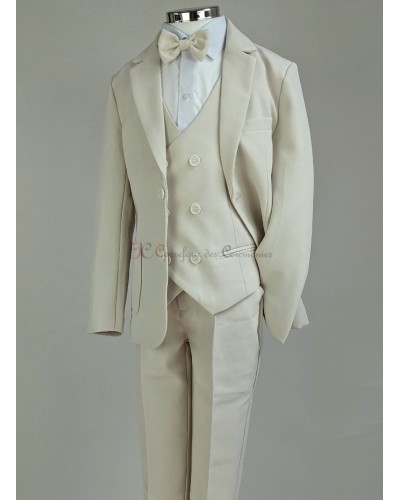 costume beige clair