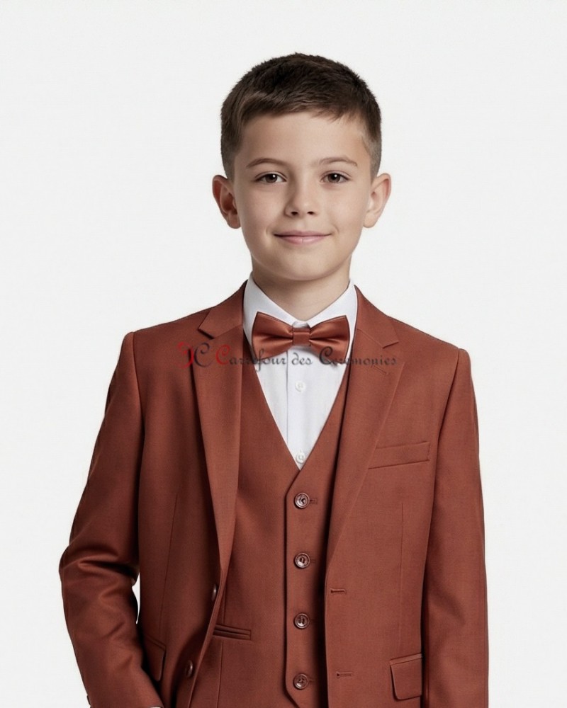 costume terracotta foncé