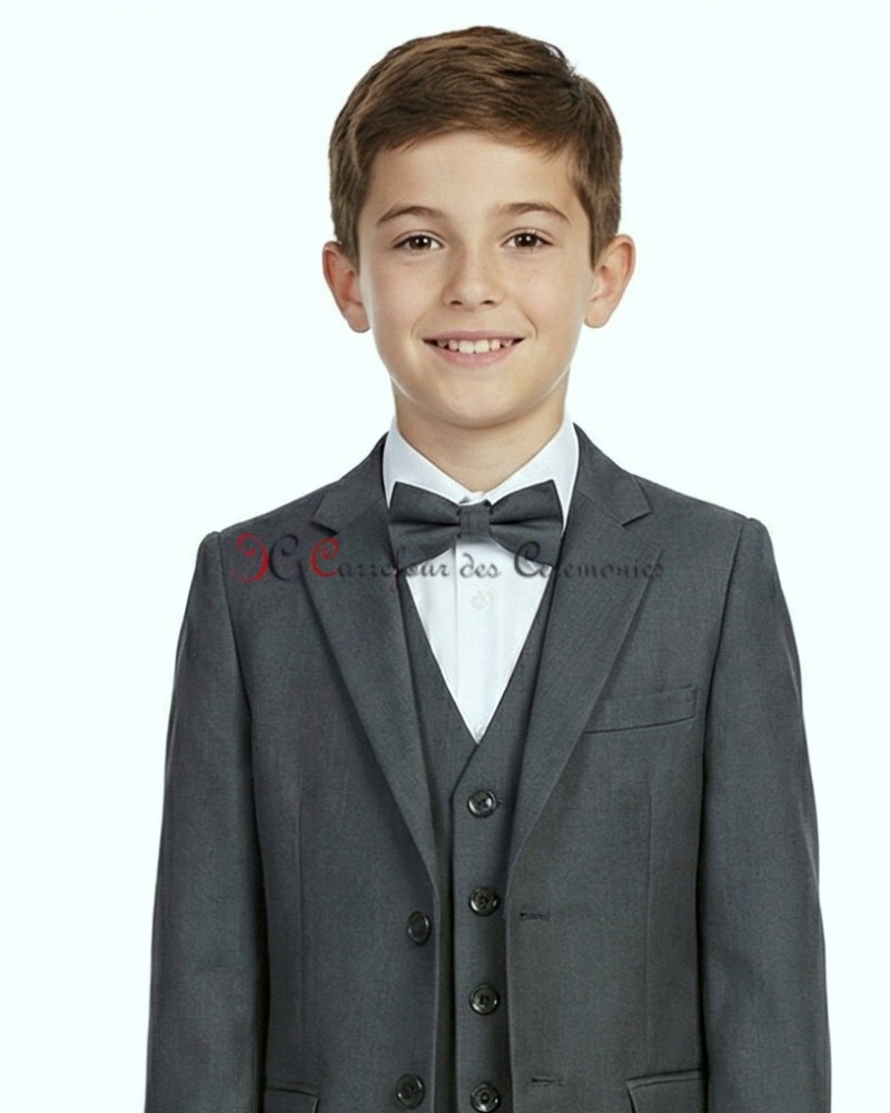costume gris nathan