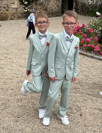 costume vert sauge carrefour des ceremonies