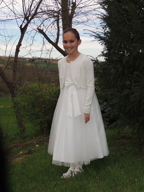 robe alexandra communion